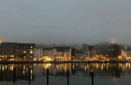 Lieblingsplatz -wunderschön, mit Blick auf die Förde - Foto 16