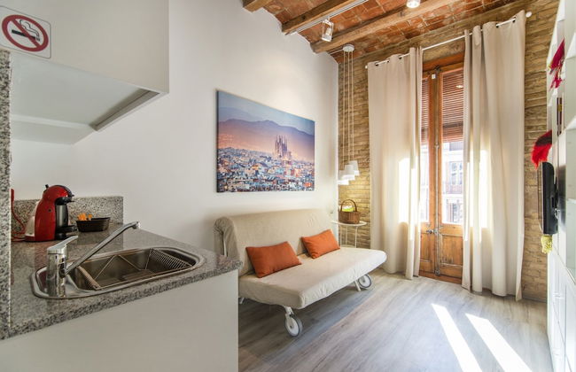 Happy People Sagrada Familia - Foto 60