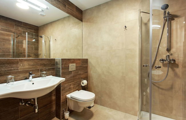 Old Town Trio Apartments - Photo 50