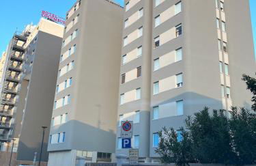 Vista mare a 10m dalla spiaggia, 8 piano e parcheggio privato - Foto 30