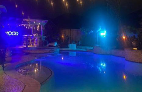 Serene 4BR Lux Home w Heated Spa Pool Massage Chair - Foto 54