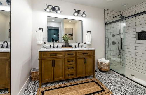 Stunning Modern Cabin with Hot-tub in Makanda, illinois - Photo 22