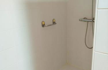 Layon cottage with shared pool - Foto 15