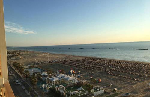 Appartamento mozzafiato fronte mare - Foto 32