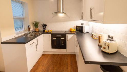 Stylish Gateway-2 bedroom house -5 minutes from the beach - Foto 5