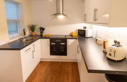 Stylish Gateway-2 bedroom house -5 minutes from the beach - Foto 5