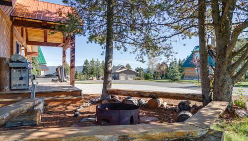 Huckleberry Hollow by KABINO Hot Tub FirePit PS2 Satellite Grill WiFi Golf Course - Foto 5