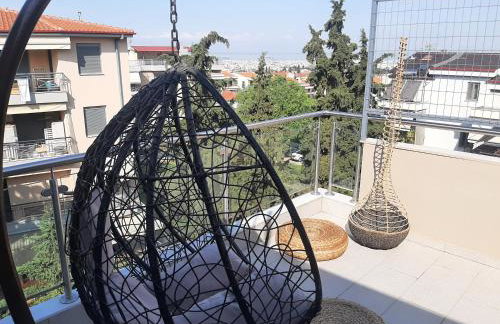 Όμορφο διαμέρισμα με υπέροχη θεα Πυλαια - Photo 1