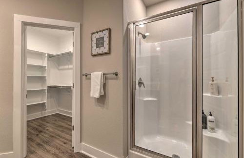 Fayetteville House Pool Access and Gas Grill! - Foto 17