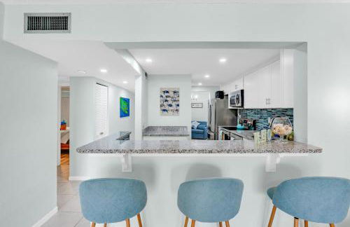 2BR in Key largo w pool and sunset views - Photo 6