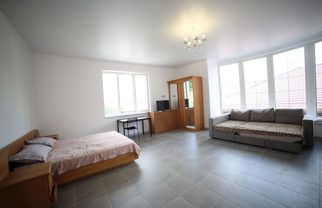 Zemlyanichnaya nomer 1 - Photo 8