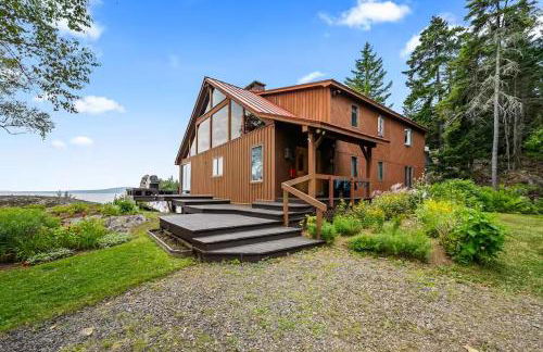 The Dunn Compound- On Mooselookmeguntic Lake! - Foto 35