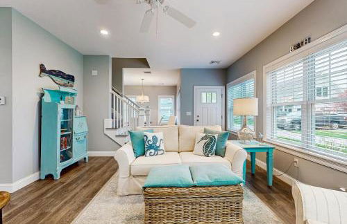 Seaglass Cottage - Photo 6