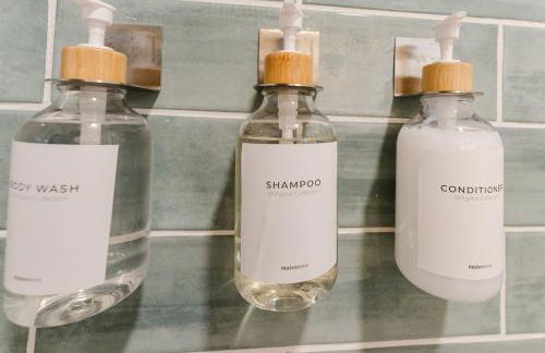 Palms Oasis with Salt Pool Movies Firepit Golf - Photo 32