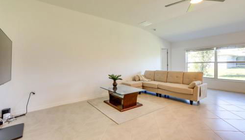 Airy Port Charlotte Home with Smart TV Near Beaches! - Foto 4