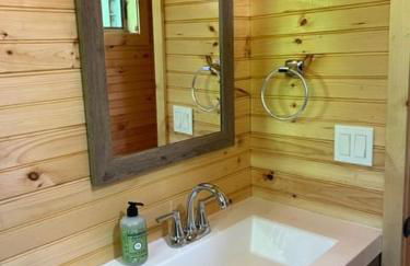 Perfect Maine Getaway in a Newly Renovated Cabin! - Foto 22