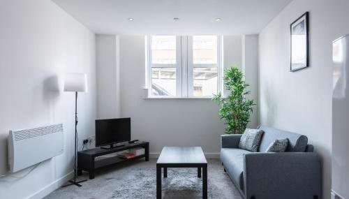 Thornhill House by Guestz - Photo 4