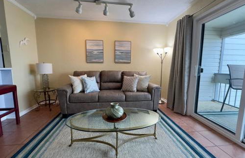 Poolside Island Condo - Foto 29