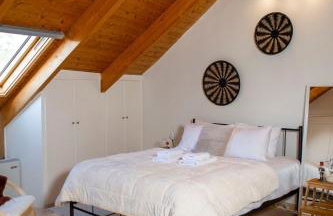 Rokani Sofita I at Kalavrita Center - Photo 4