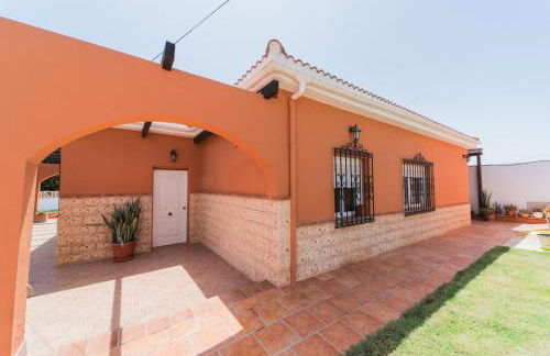 Expoholidys- Chalet privado en Castell del Rey - Foto 13