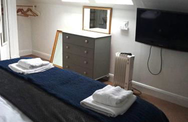 2 bedrooms sleeps 4 free wifi parking outdoor area - Foto 19