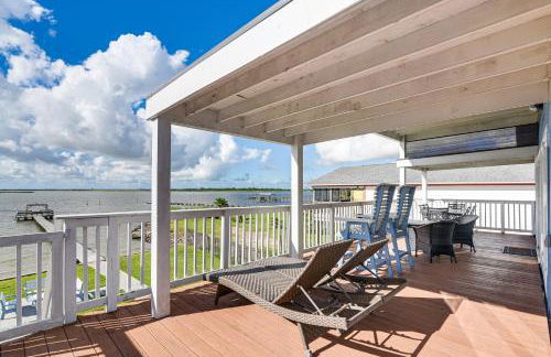 Galveston Bay Views and Pier! San Leon Gulf Getaway - Foto 1