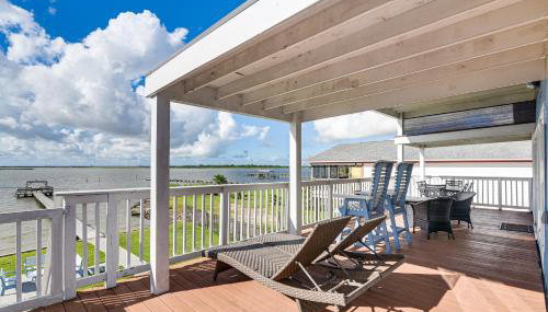 Galveston Bay Views and Pier! San Leon Gulf Getaway - Foto 1