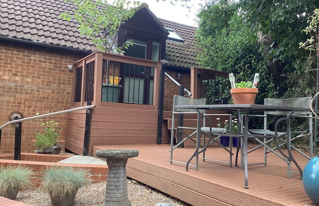 Spacious One Bed Deluxe Apartment in Daventry - Photo 21