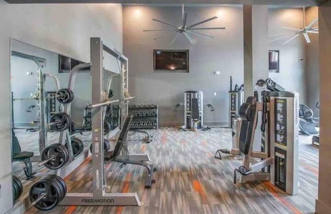 Sexy & Sensual 1BR Escape - Foto 6