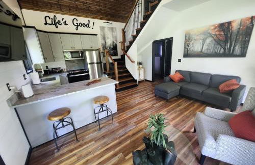 Life's Good Retreat Bear Cottage - Foto 4