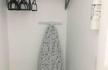 Boutique Tiny in Templeton Modern Wine Country - Foto 8