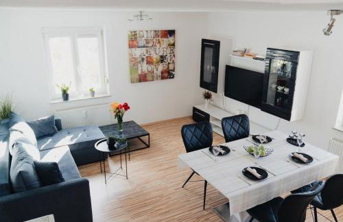 Modernes Penthouse mit Panorama im Herzen von Villingen - Foto 10