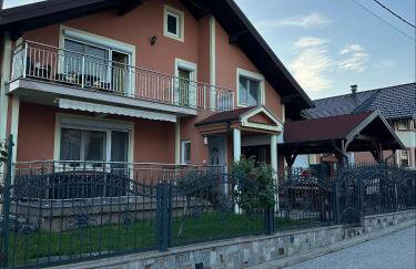 Studio Apartman Karlo - Foto 2