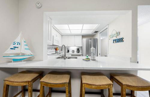 Palm Bay Club by Beachside Management - Photo 56