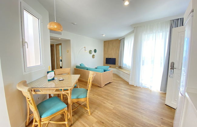 Hotel Esmeralda Maris by LIVVO - Photo 26