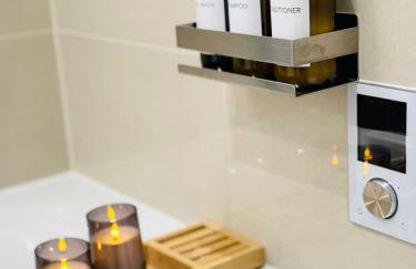 Modern 2Bed 2Bath Maidstone Apt - Parking, WiFi, Balcony - Perfect Long Stay - Foto 12