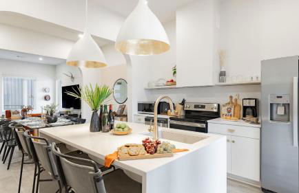 Sleeps 28 2 Units Near DT Nashville Outrider by AvantStay - Foto 6