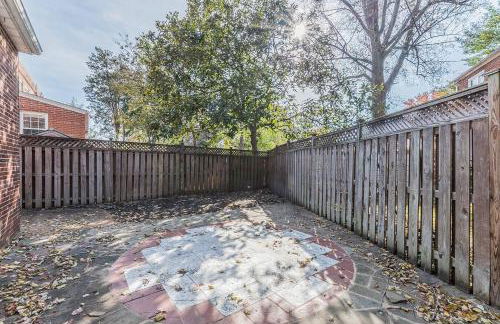 Enchanting historic townhouse by CozySuites - Foto 34