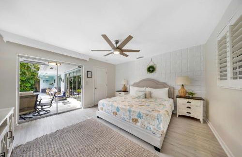 Tropical Villa Retreat with Private Pool & Peaceful Backyard - Stylish Escape in a Tranquil Residential Area - Foto 2