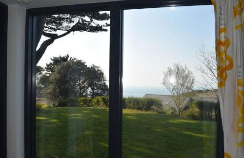 Flat 1 High Tide House, Mortehoe - beautifully designed ground floor flat with sea views and garden - Foto 24