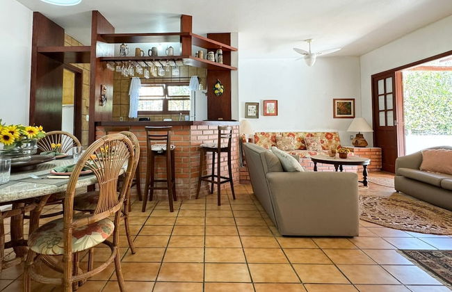 Casa Aconchegante a 100 metros da praia - Photo 16