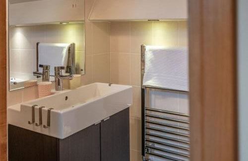 The Coach House - Cosy Retreat in Warwickshire! - Photo 43