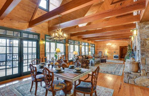 Lakefront Custom-Built Mentone Home Game Room! - Foto 7