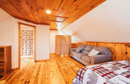 Ski Chalet w-Hot Tub, Only 3 min to Sunday River ski lifts! - Foto 21
