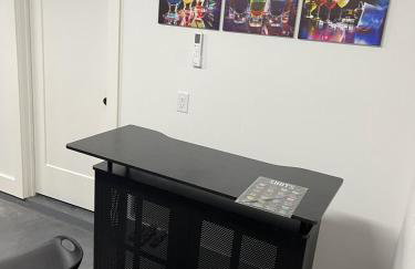 Downtown New 3 Story Sleeps 14 - Foto 15