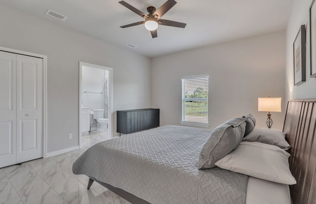 Serene Golf View Retreat 3 Bedroom Duplex by RedAwning - Foto 8