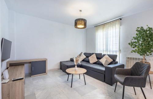 Chalet con piscina a 10 minutos de Granada - Foto 3