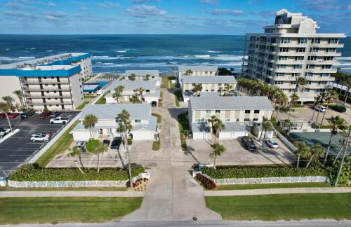 ZEN BEACH RETREAT - OCEAN VIEW TOWNHOUSE -No Drive Beach - Foto 24