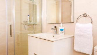 Casa Juana is a modern, luxury, exclusive, 6 bedroom villa. - Foto 4