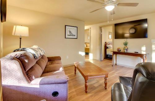 Peaceful Mars Hill Home with Porch and Mountain Views - Foto 5